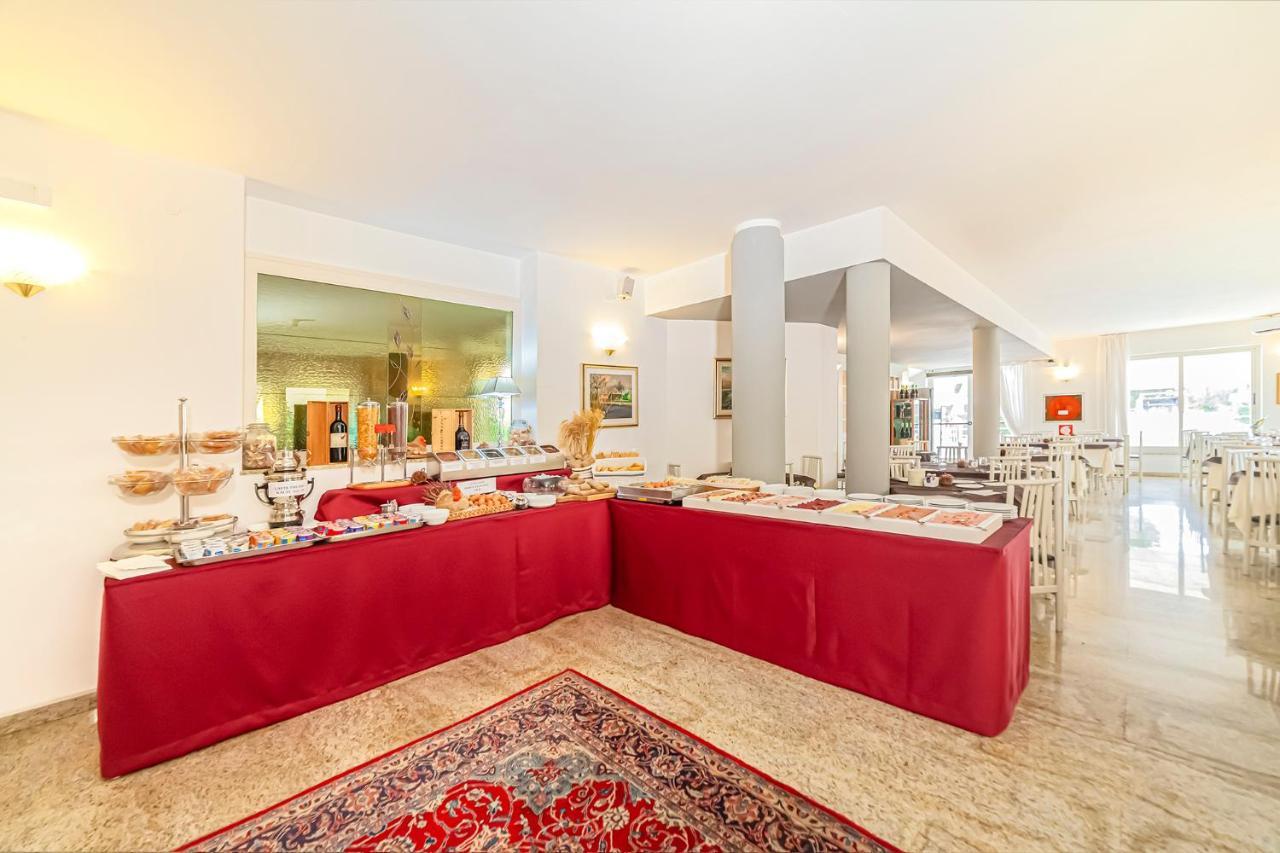 Hotel Villa Luisa Lignano Sabbiadoro Zewnętrze zdjęcie
