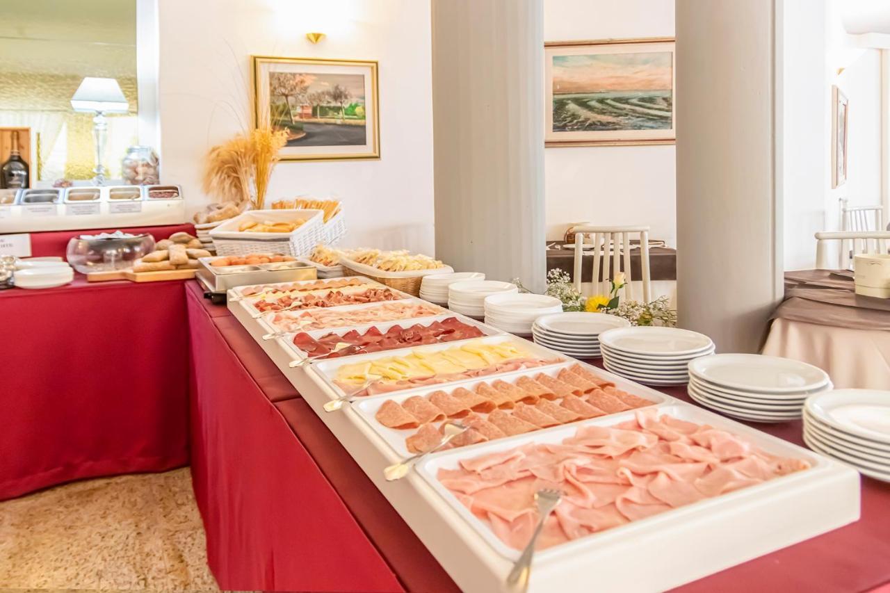 Hotel Villa Luisa Lignano Sabbiadoro Zewnętrze zdjęcie