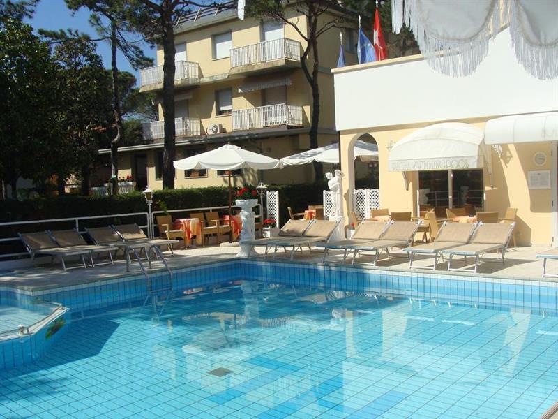 Hotel Villa Luisa Lignano Sabbiadoro Zewnętrze zdjęcie
